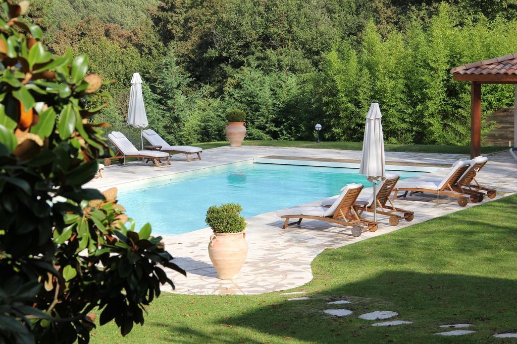 Domaine Des Buis Hotel Albon Exterior photo